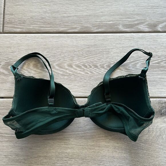 Victoria’s Secret green and gold shimmer holiday lightly lined bra - Picture 4 of 5